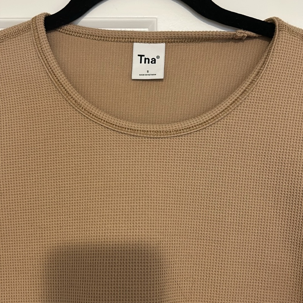 TNA Ribbed shirt - Picture 2 of 2